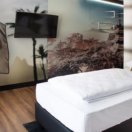 Men Hotel By Wmm Hotels Mengen Luaran gambar