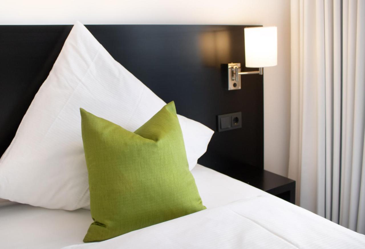 Men Hotel By Wmm Hotels Mengen Luaran gambar